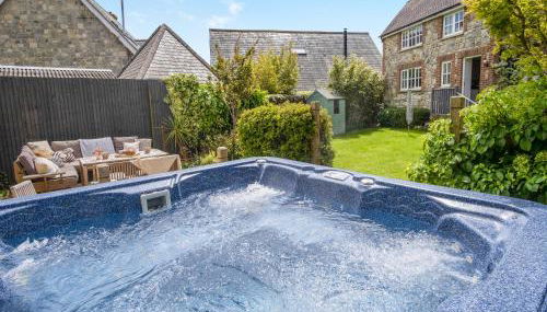 Sandstones - Photo 2