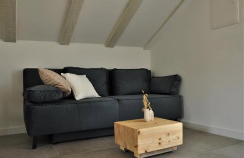 SOL luxury residence near the beach with shared heated pool - Foto 36