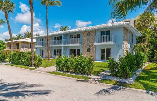 Luxury Beachside Condo 1 Steps to the Beach - Foto 1