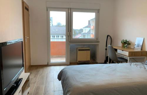 HMS16 I 1-Zimmer Apartment mit Balkon I Daimler Nähe I S-Bahn & City - Sindelfingen - Foto 11
