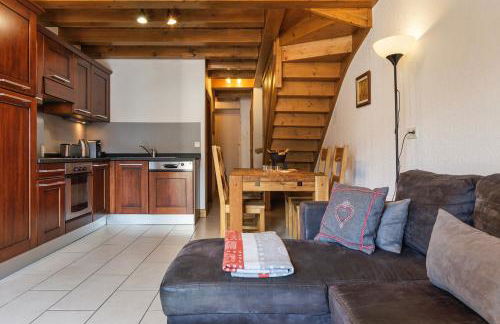 Chateau - Charming Apartment in the city Center with 3 bedrooms - By Cozee Rentals - Foto 23