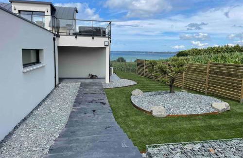 Maison contemporaine avec vue mer, piscine intérieure, classée 5 étoiles - Photo 11