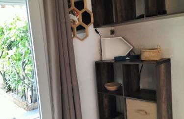 Studio cabine climatisé rez de jardin plage 150m Boucanet - Photo 3