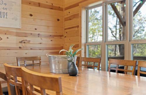 Cabin 3 Mtn View Cabin Near River with Hot Tub and Fire Pit - Foto 22