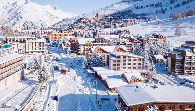 Traslado privado Aeropuerto de Grenoble GNB - Estación de esquí de Grenoble - Foto 3