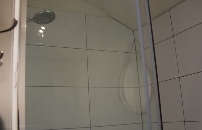 BV Lush Apartment At Conditioning House Bradford - Photo 25