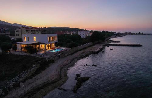 Courtside Luxury Villa Dalmatia - Photo 2