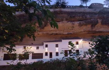 Casa Cueva Las Chicas del Puente - Photo 63