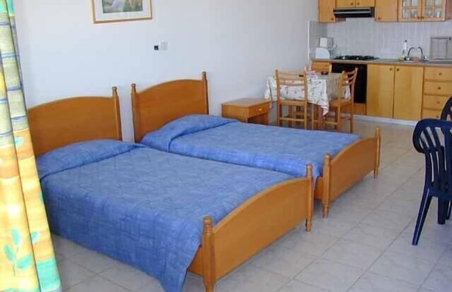 Sun Camero Apartments - Photo 3