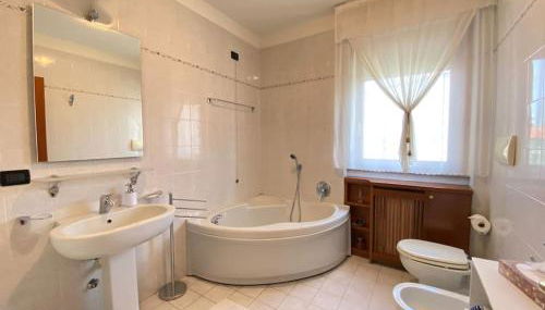 [Incantevole] - 15 Minuti da Duomo + Wifi, Parking - Photo 5