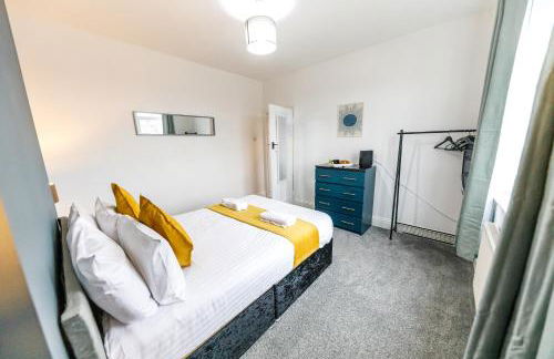 3 Bedroom Home Free Parking & WiFi Contractors Welcome! - Foto 45