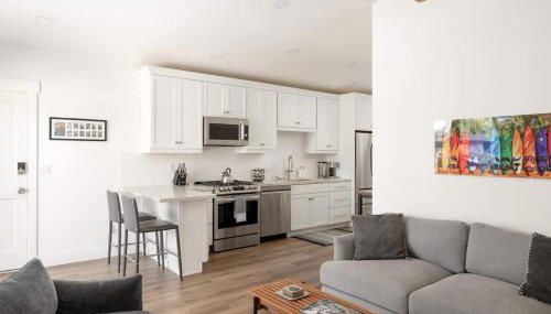 2BD Sashas Bungalow Beach Vibes 1 Block Away - Foto 5