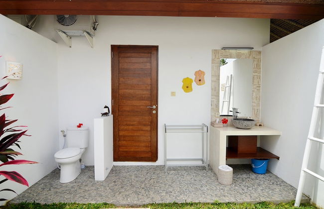 Villa Candi Kecil Tujuh by Villa Finder - Foto 36