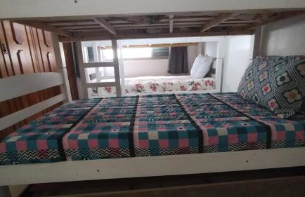 CASA - 3 quartos com ar - garagem para 3 carros - Foto 36