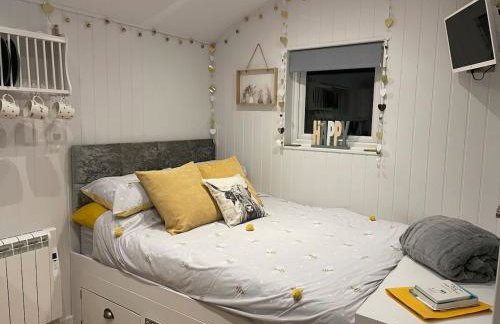 Hillview Haven - Photo 20