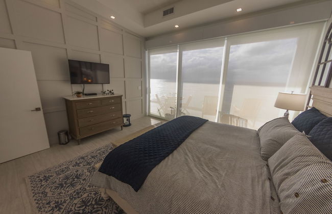 Lighthouse Point Residences - Photo 8