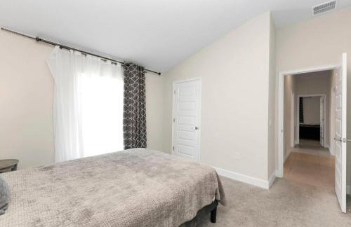 4BR Retreat Near Warm Mineral Springs & Beaches - Foto 20