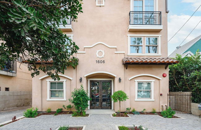 Not Affected by the Fire/modern 5BR Home With Full Amenities & Parking #2 - Foto 66