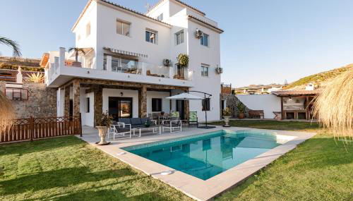 Los Nísperos - Photo 4