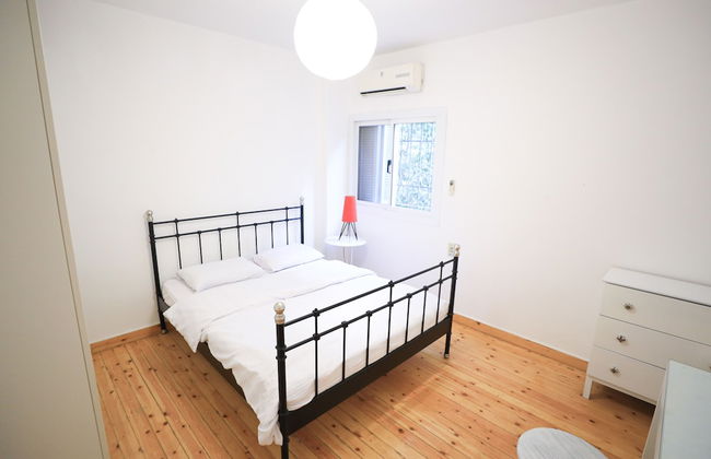 Ivory Petal Bliss 2BR Apt - Foto 5