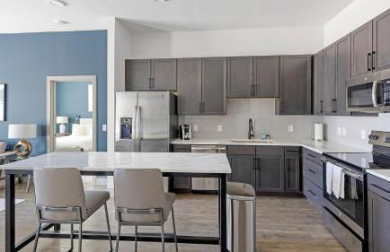 Landing Stylish 2BD Clubhouse Courtyard - Foto 4