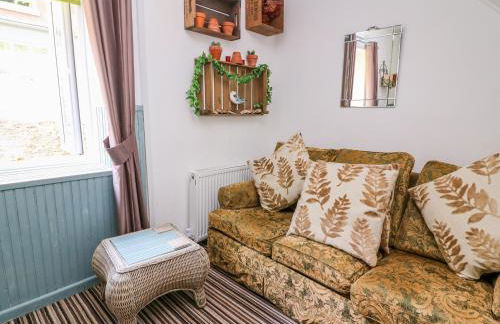 River Cottage - Photo 9