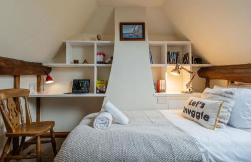 The Threshing Barn - Stunning 5 Bedroom Retreat! - Foto 8