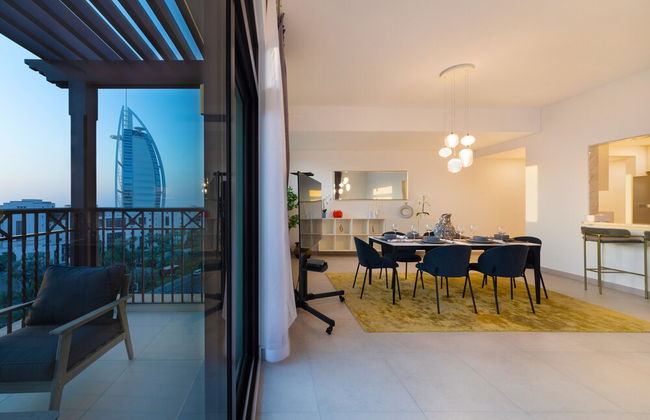 Maison Privee - Exclusive Luxury 3BR Apt with scenic views of Burj Al Arab - Foto 36