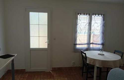 Maison 1- entre ville et verdure - Foto 2