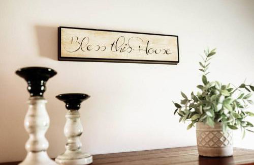 Spacious Five-Bedroom Bliss - Foto 23