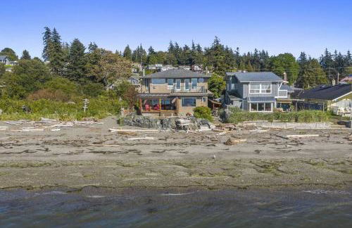 New Beautiful Waterfront at Sandy Point - Photo 21