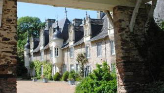 Château dans le calme de l'Anjou - Foto 2