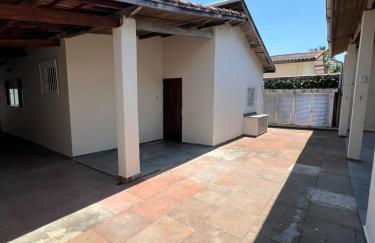 Casa na praia do Guaiuba - Foto 17