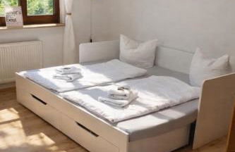 Wohnung IDA ruhig, modern mit Parkplatz bei RW und VS - Foto 6