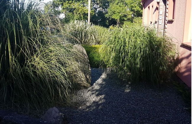 Swallow's Nest in the House by the Pond - Foto 25