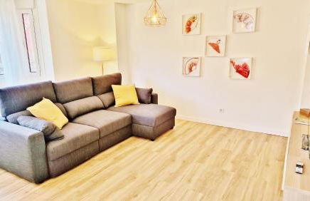 Velez Nazari VILLALOLA - Photo 5