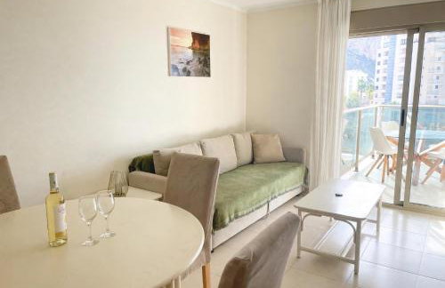 Larimar Apartament balcón y vistas al mar y al Peñón, piscina y parking - Foto 5