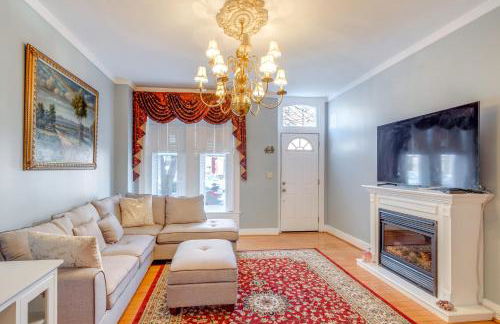 1 Mi to Dtwn Townhome with Patio in Baltimore! - Foto 1