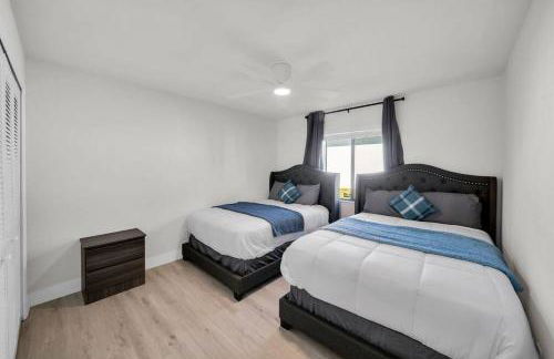 Relax & Play! 3BR Pool Home in Cape Coral - Pet-Friendly with Game Room - Foto 9