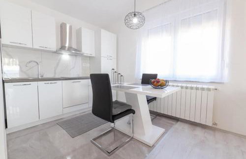 Beautyful sea view 6 luxury studio Danijela 1 - Foto 15