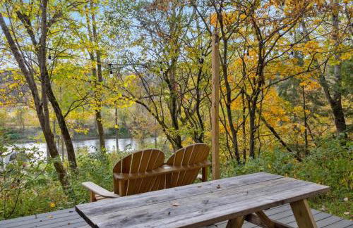 Riverside Tiny House with hot tub near Stowe - Foto 55