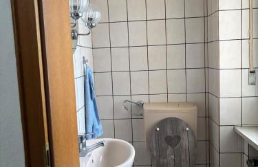 Modernes ruhiges Landhaus bei Kassel - Ganzes Ferienhaus mit 4 Schlafzimmern, Sauna & Garten - Foto 10