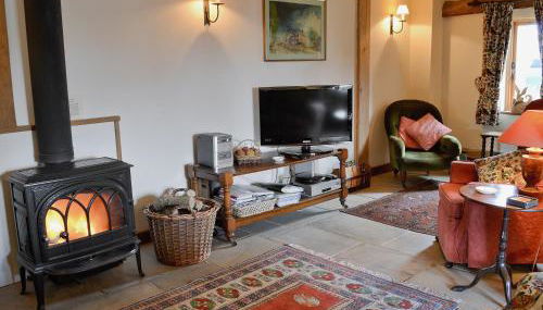 Mount House Barn - Photo 2