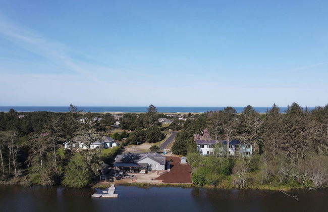 Gearhart Lakefront Oasis - Foto 2