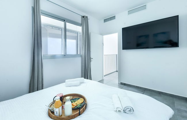 Luxe Apt in Top Tel Aviv Neighborhood - Foto 37