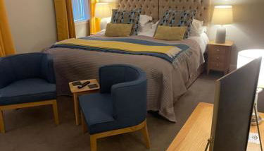 Horncliffe room only accommodation - Photo 2