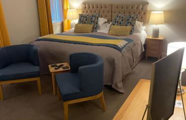 Horncliffe room only accommodation - Photo 2