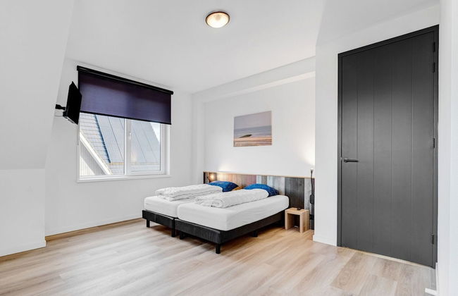 Serene Holiday Home in De Koog Texel With Sauna - Foto 11