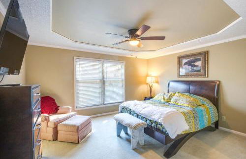 Overland Park Family Home with Game Room and Backyard! - Photo 16