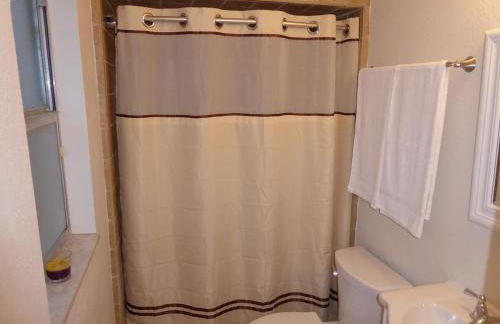 Perfecto Mundo 4, Orlando Area 4BR-2BA Jacuzzi-Billiard-Ping Pong-City Pool - Foto 6